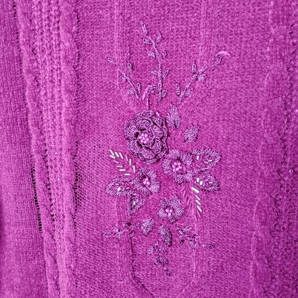 Jenny Plum Embroidered Beaded Sweater Size M Holiday Knit - Picture 4 of 8
